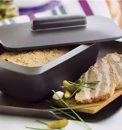 Tupperware Ultra Pro Oven Container with Lid 1.8 lt (Product + Lid)